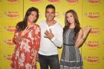 Akshay Kumar, Lara Dutta, Amy Jackson promote Singh is Bling at Radio Mirchi 98.3 on 15th Sept 2015